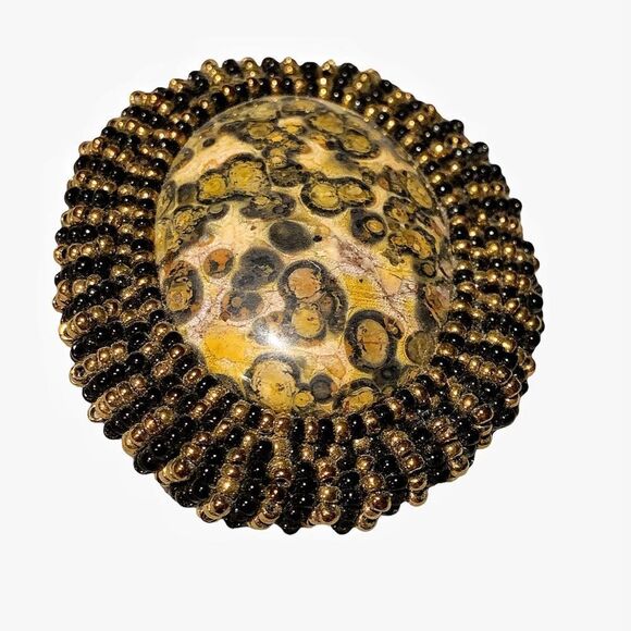 Vintage 1980’s hand crafted leopard agate oval glass beaded bezel brooch - Picture 3 of 9